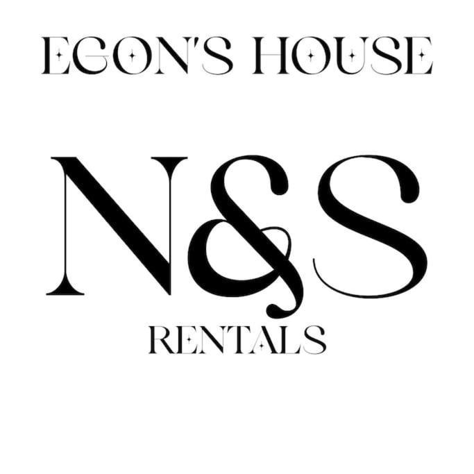Centrally Located To The City Of Lincoln Extérieur photo